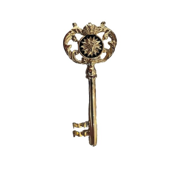Vintage St John Gold Toned Black Enamel Star Crown Key Pin / Brooch